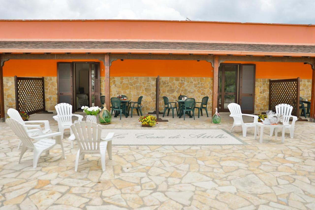 B&B La Casa Di Attilio Порто-Чезарео Экстерьер фото